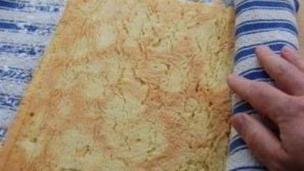 Рецепт бисквитного рулета с повидлом