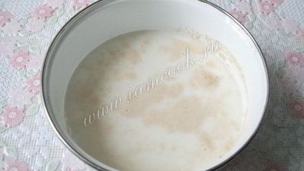 Рецепт сдобного рулета с повидлом