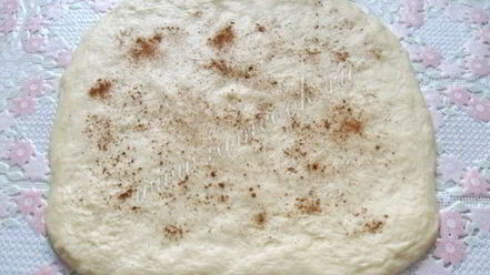 Рецепт сдобного рулета с повидлом