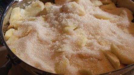 Рецепт яблочного повидла с красной смородиной