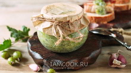 Рецепт приправы из крыжовника с чесноком на зиму