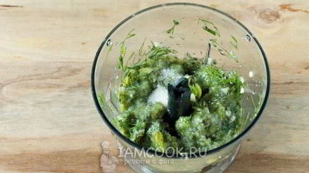 Рецепт приправы из крыжовника с чесноком на зиму