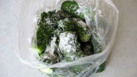 Рецепт малосольных огурчиков без рассола