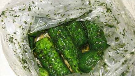 Рецепт малосольных огурчиков без рассола