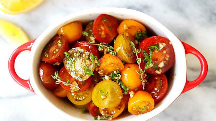 Рецепт малосольных помидоров в кастрюле