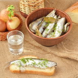 Рецепт Мойвы домашнего посола