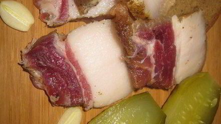 Рецепт соленого сала с мясными прослойками