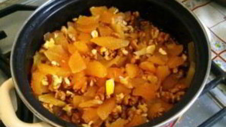 Рецепт айвового варенья с грецкими орехами