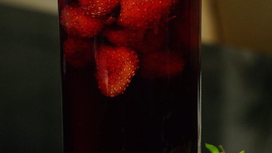 Рецепт клубничного варенья с базиликом