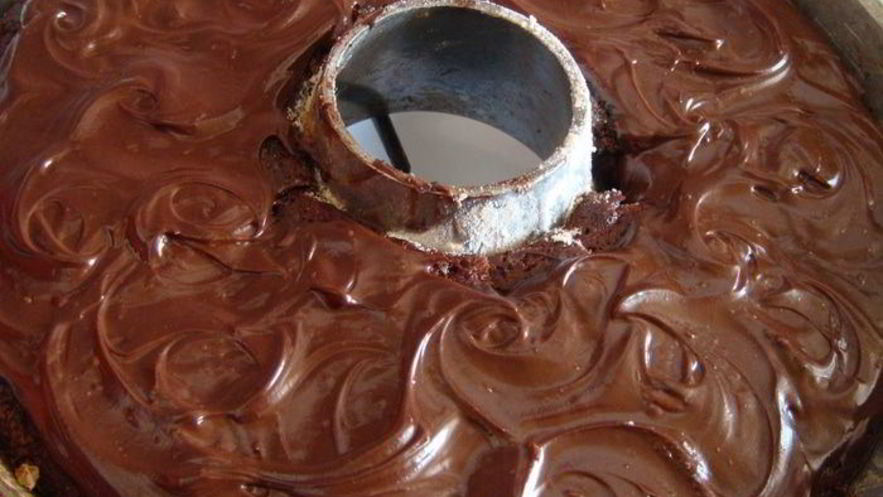 Рецепт кольца с вареньем и шоколадом