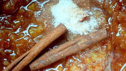 Рецепт конфитюра из ревеня с корицей