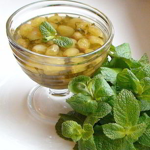 Рецепт Варенья из белого винограда с мятой