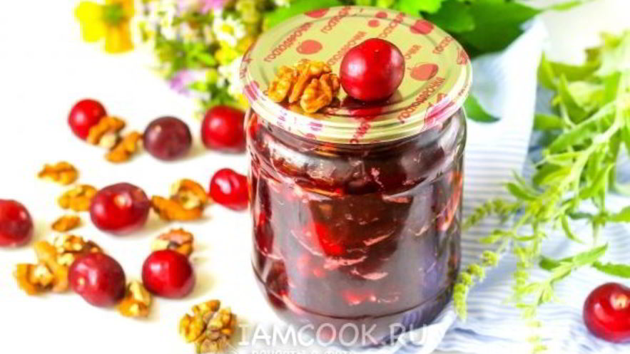Рецепт варенья из черешни с грецким орехом