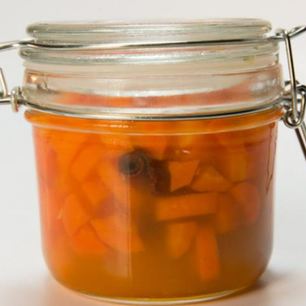Рецепт Варенья из молодой моркови с корицей