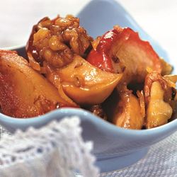 Рецепт Яблочного варенья с грецкими орехами