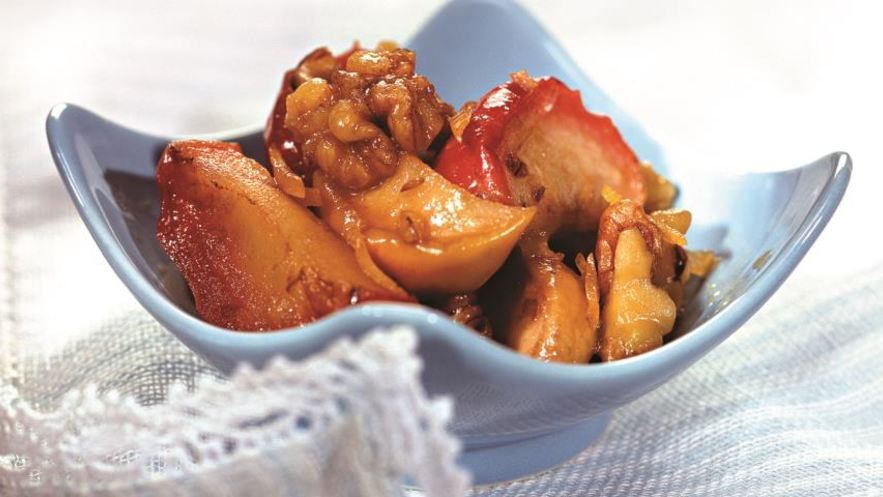 Рецепт яблочного варенья с грецкими орехами