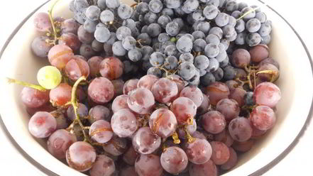 Рецепт яблочно-виноградного сок на зиму