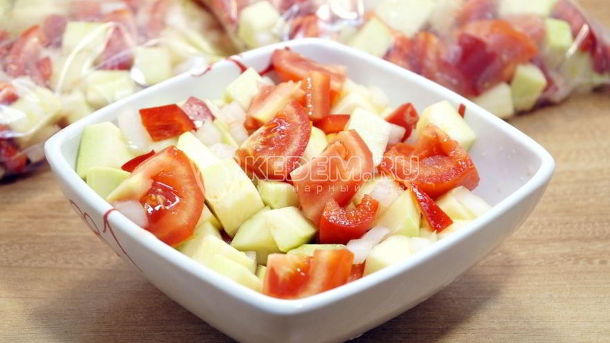 Рецепт заморозки кабачков с овощами на зиму