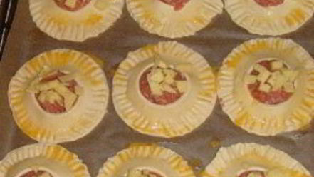 Рецепт беляшей из слоеного теста