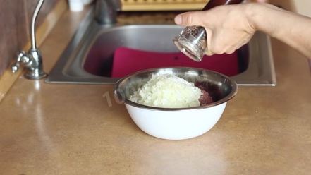 Рецепт хрустящих беляшей с мясом на дрожжевом тесте