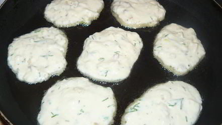 Рецепт ленивых беляшей с грибами и луком