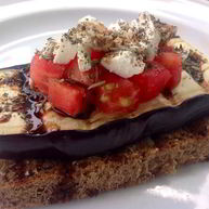 Рецепт Брускетты с баклажаном-гриль