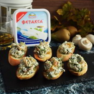 Рецепт Брускетты с грибами и грушей