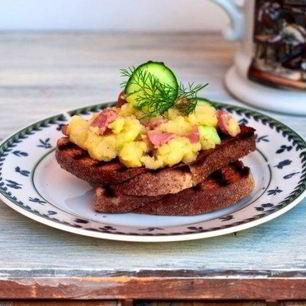 Рецепт Брускетты с холодной фриттатой