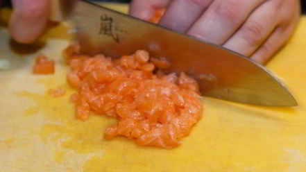 Рецепт брускетты с лососем и сливочным сыром