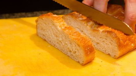 Рецепт брускетты с лососем и сливочным сыром