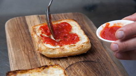 Рецепт брускетты с печеным болгарским перцем