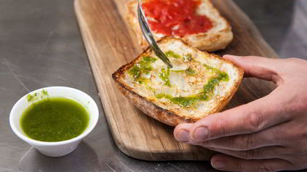 Рецепт брускетты с печеным болгарским перцем