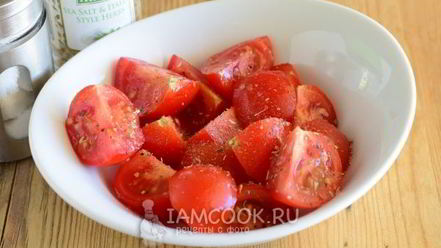 Рецепт брускетты с помидорами черри и моцареллой