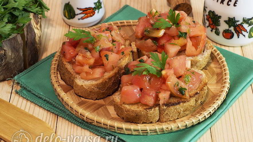 Рецепт брускетты с помидорами и чесноком