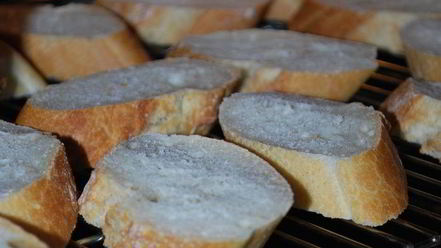 Рецепт брускетты с помидорами