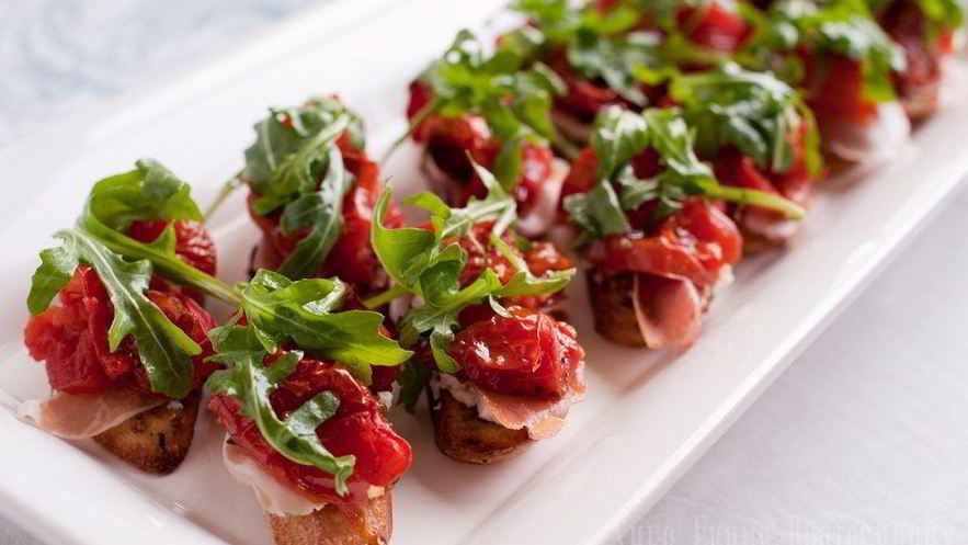 Рецепт брускетты с прошутто