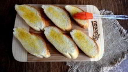 Рецепт брускетты с сардинами и сливочным сыром