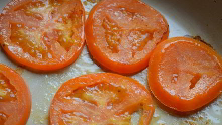 Рецепт брускетты с сельдереем и томлеными помидорами