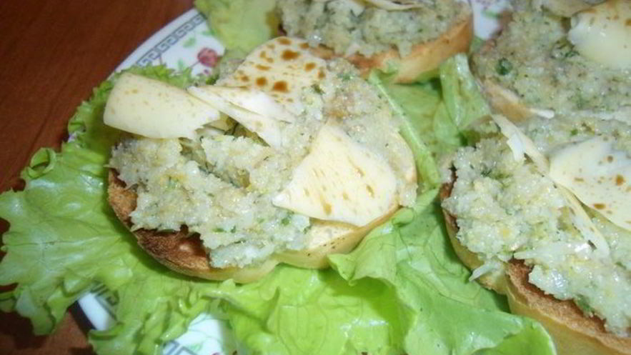 Рецепт брускетты с тапенадом из цветной капусты