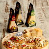 Рецепт Брускетты с томатами, кедровыми орехами и сыром