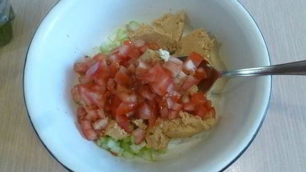 Рецепт брускетты с тунцом и сельдереем