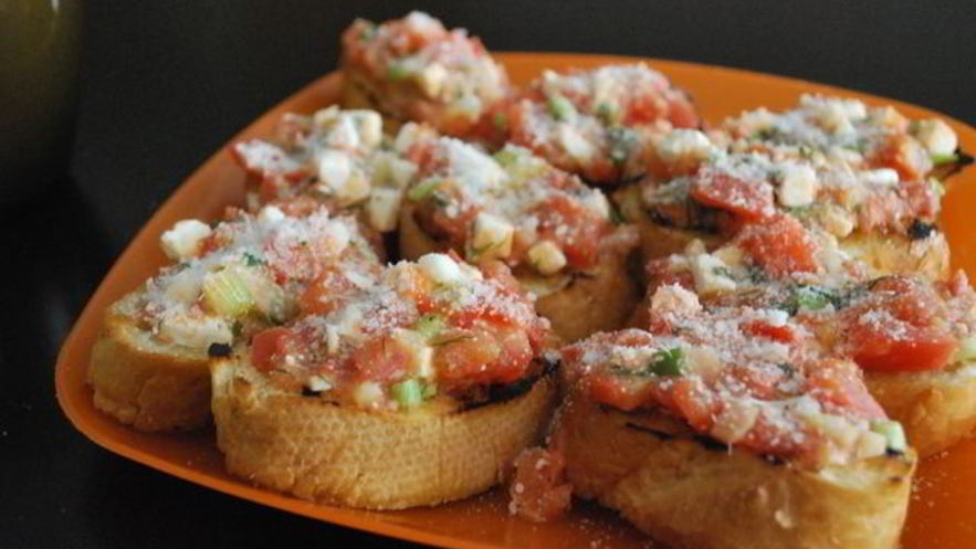 Рецепт брускетт итальяно