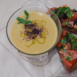 Рецепт Крема-супа из чечевицы с брускеттой