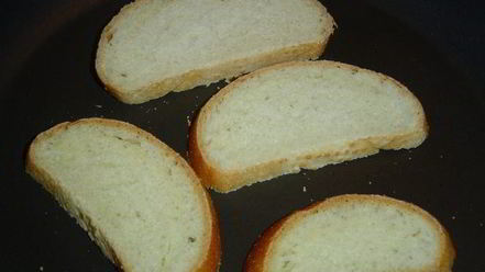 Рецепт зеленой брускетты с креветками