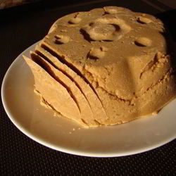 Рецепт Брюноста — коричневого, практически Норвежский сыр