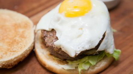 Рецепт бургера с двумя котлетами