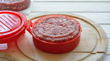 Рецепт бургеров гриль с морковной начинкой