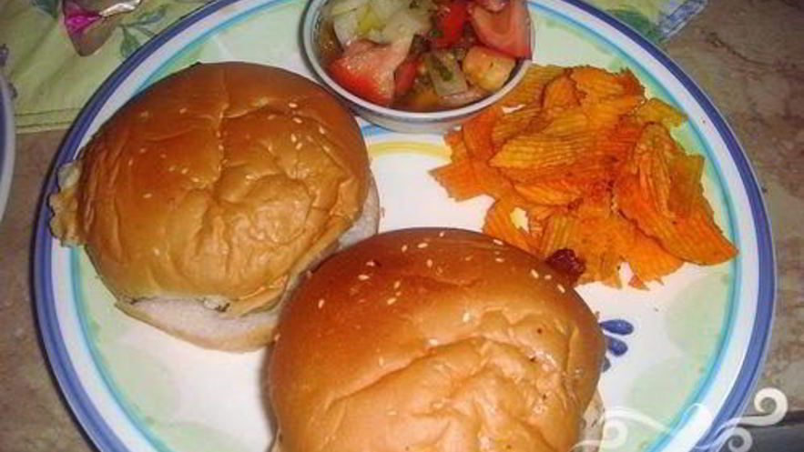 Рецепт бургеров с беконом и грибами