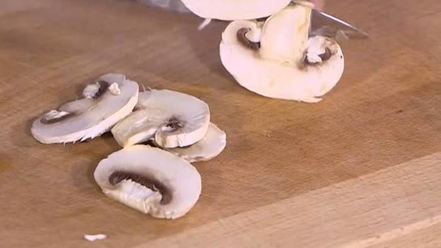 Рецепт бургеров с красной фасолью и грибами