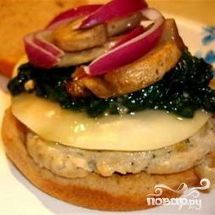 Рецепт Чесночных бургеров с индейкой